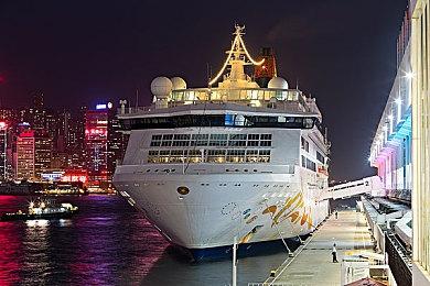 《最终幻想7：重制版》第三部将登陆全平台